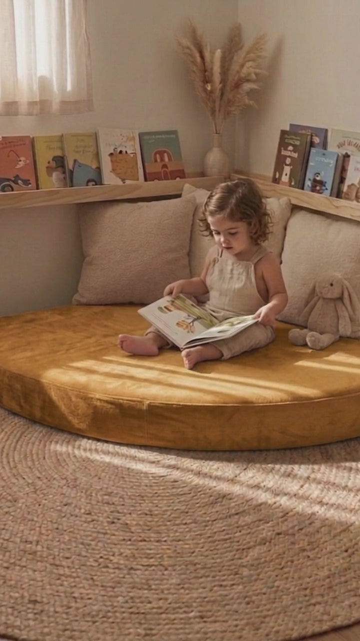 Kangaroo Corner Cushion - Velvet
